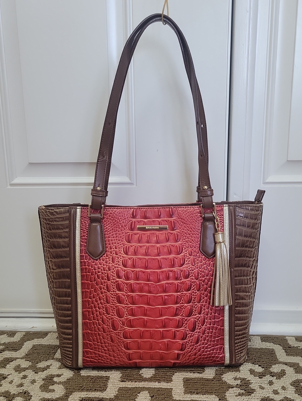 Brahmin Medium Misha Red Lava Chenoa Purse
